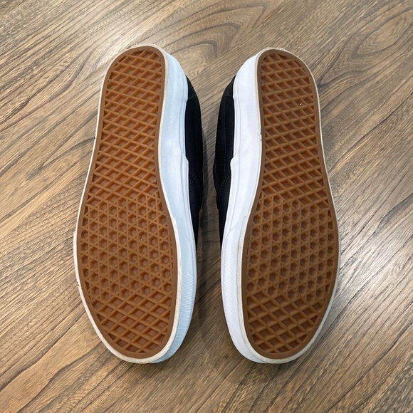 Van’s Slip On Shoes - Picture 3 of 3